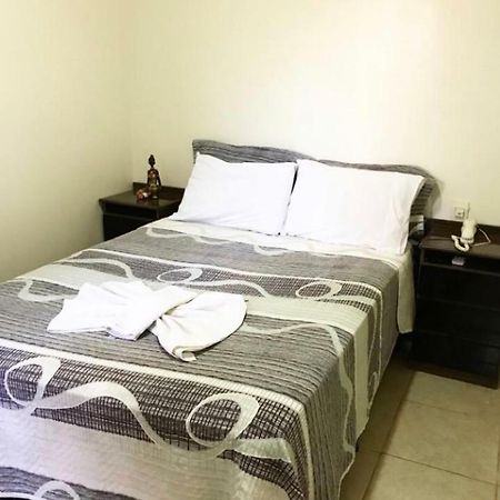 Hotel Santos Campina Verde Экстерьер фото
