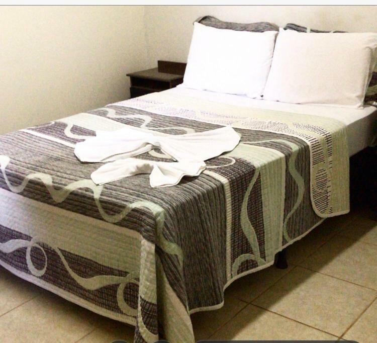 Hotel Santos Campina Verde Экстерьер фото